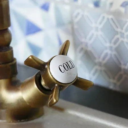 Kalpic & بيت ضيافة لازوفاك