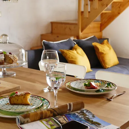 بيت ضيافة Kalpic & 4*