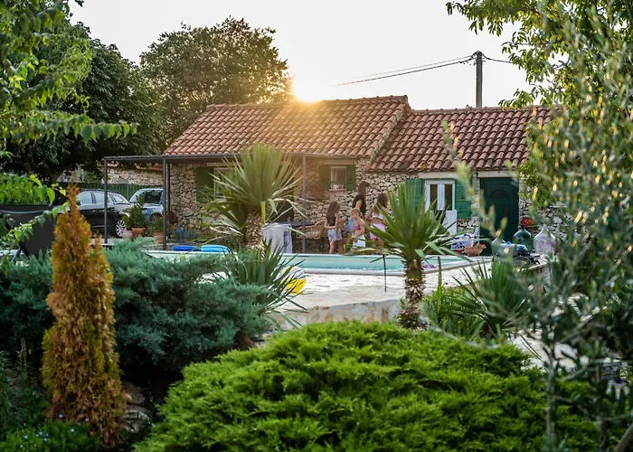 Kalpic & Guest house